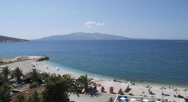 Perla Hotel Saranda Esterno foto