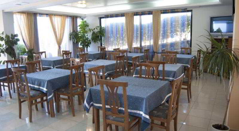 Perla Hotel Saranda Esterno foto