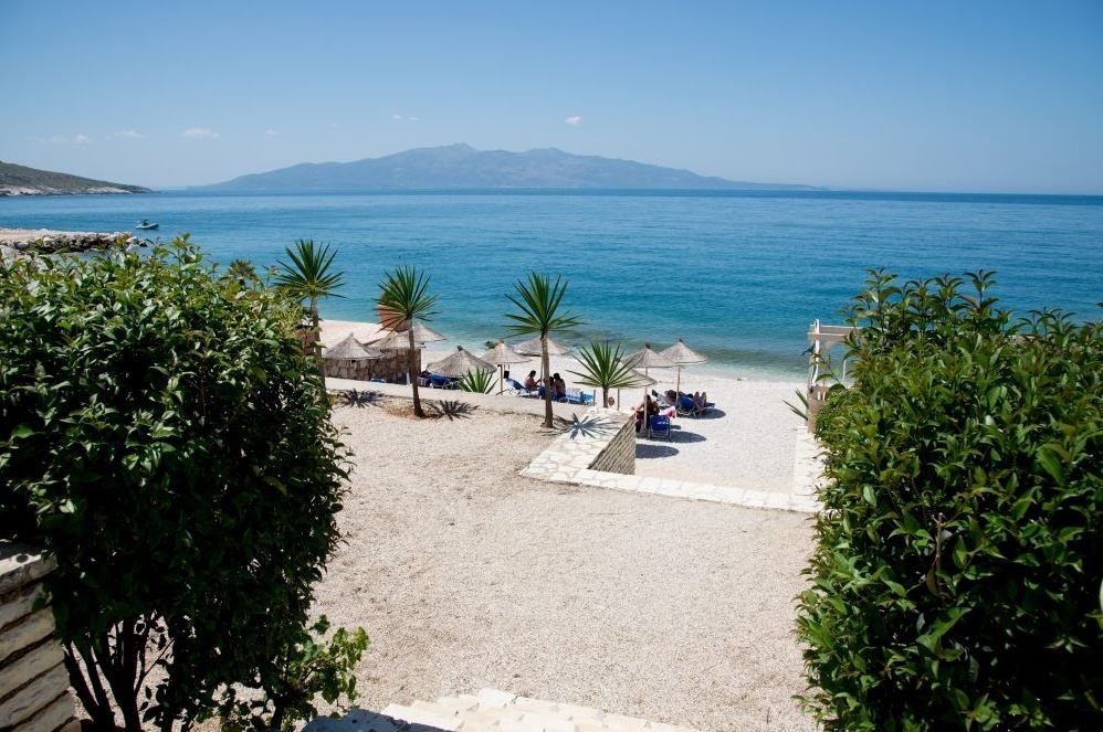 Perla Hotel Saranda Esterno foto